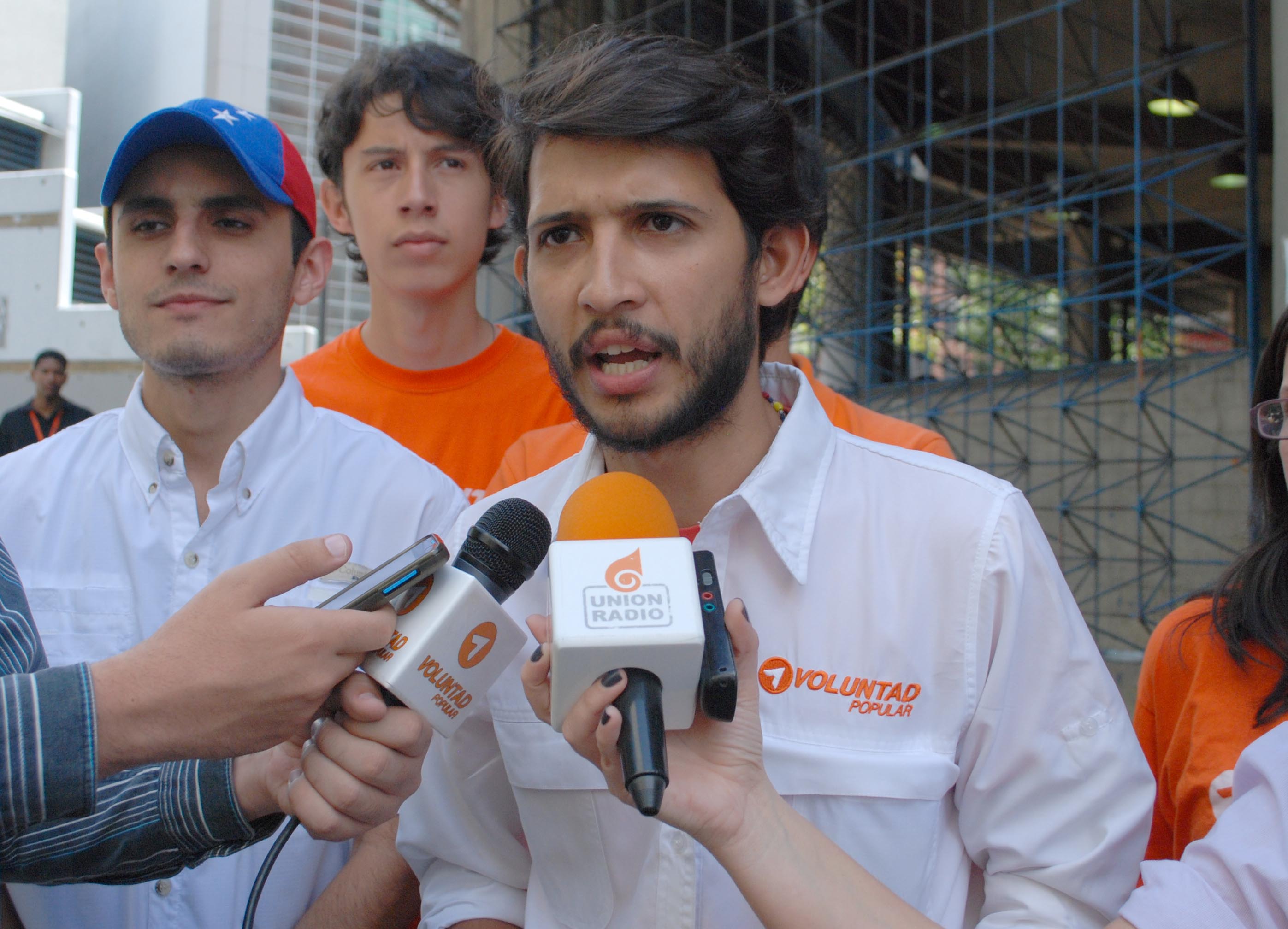 VP activa campaña #LosJóvenesRevocamos en todo el país