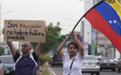 El año escolar 2015-2016 cierra con hambre en Zulia