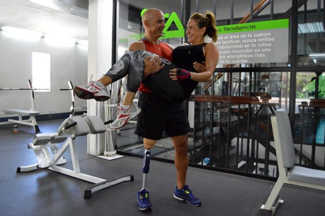 Paúl y Gaby Salerni su compañera de tantas luchas y batallas. Foto: William Ceballos.