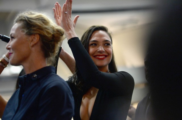 Wonder Woman Cast Signing At San Diego Comic-Con 2016