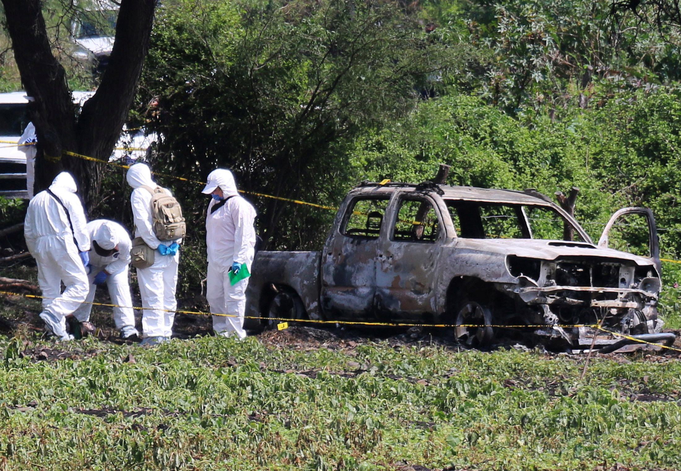 Nueve personas mueren calcinadas en una camioneta cerca de ducto de Pemex