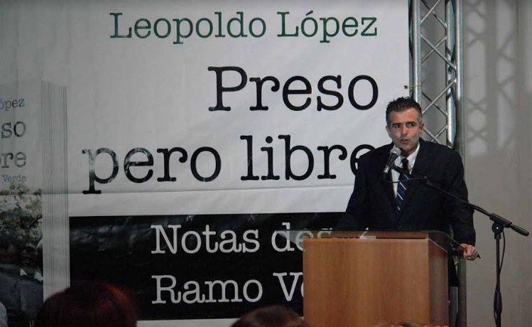 Presentaron en Carabobo el libro “Preso pero libre” de Leopoldo López
