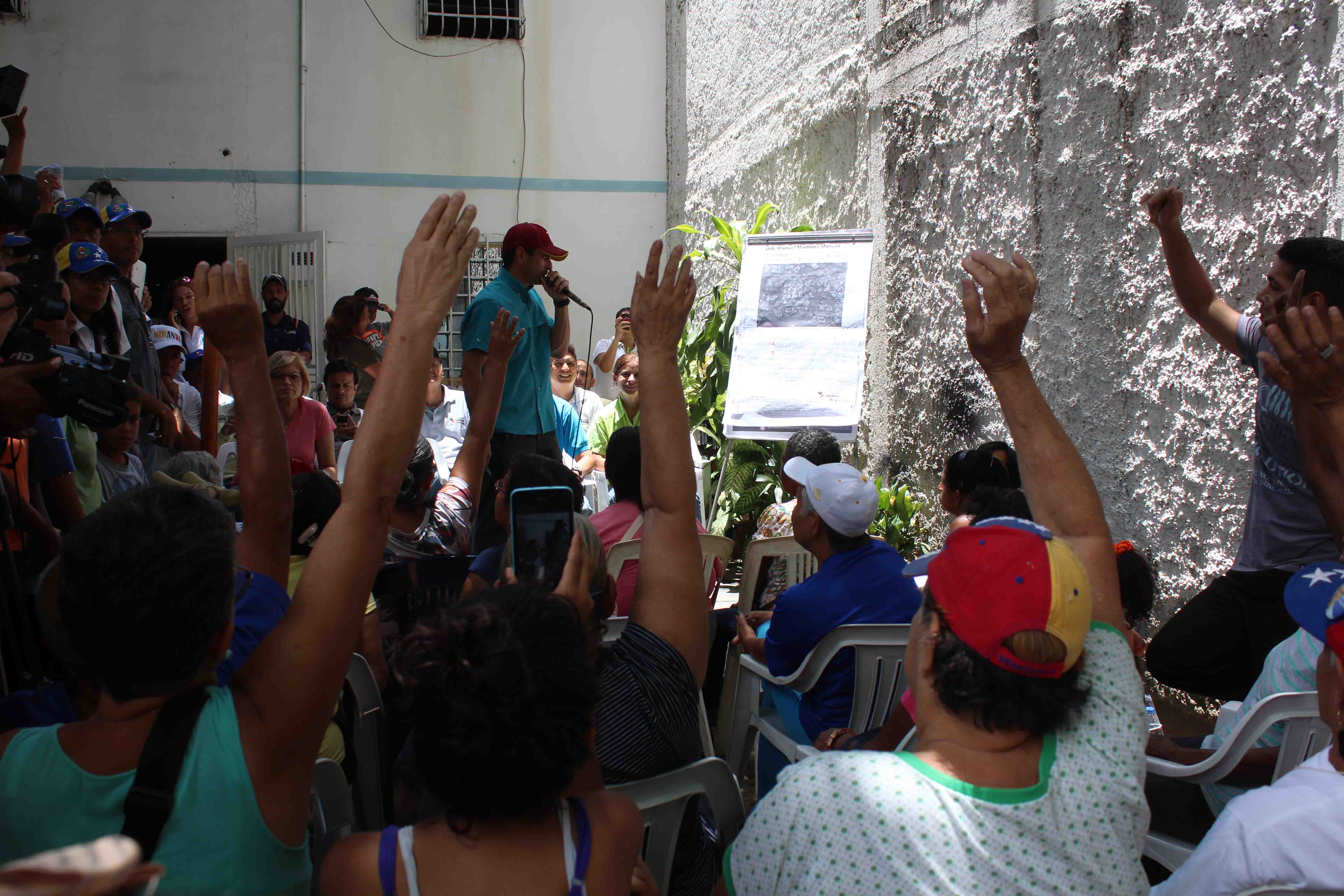 Mejorarán electrificación y limpiarán quebradas en Trapichito de Guarenas