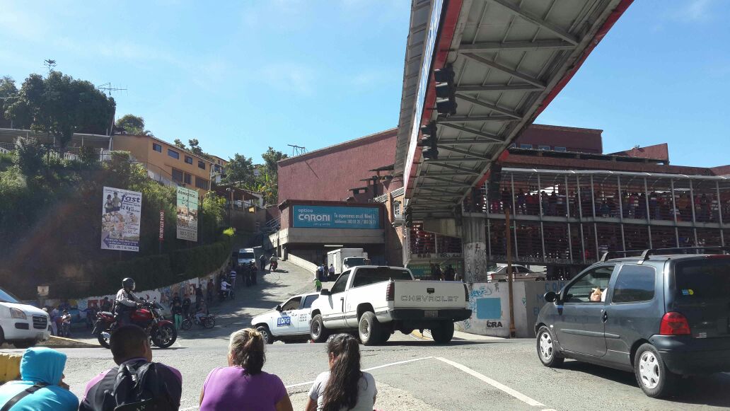 Denuncian atropellos por parte de la GNB en Central Madeirense de La Cascada