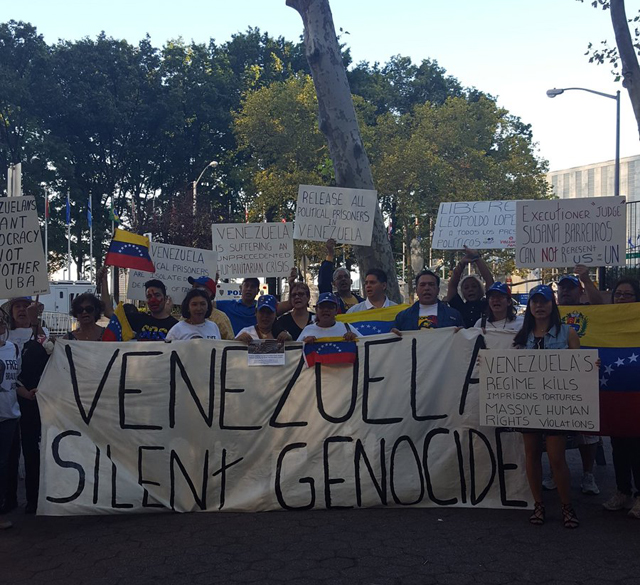 Protestaron en sede de ONU en Nueva York para exigir salida de Maduro