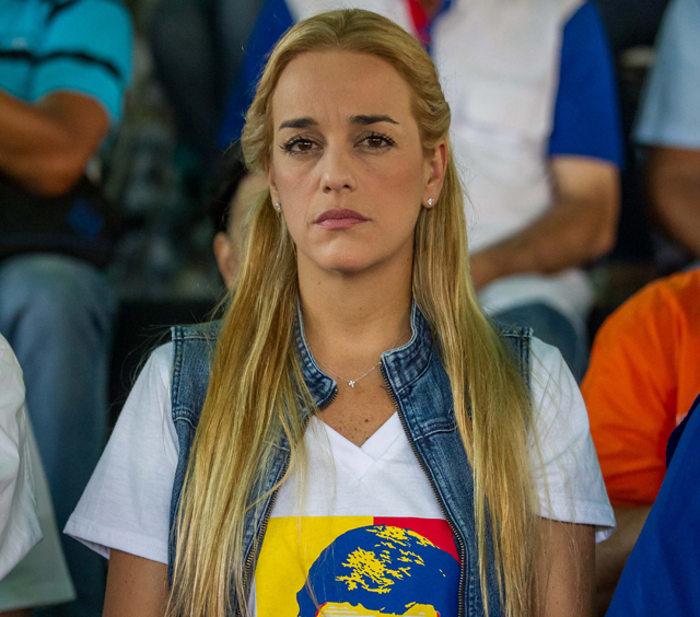 Lilian Tintori afirma que desobediencia civil pacífica logrará referendo en Venezuela