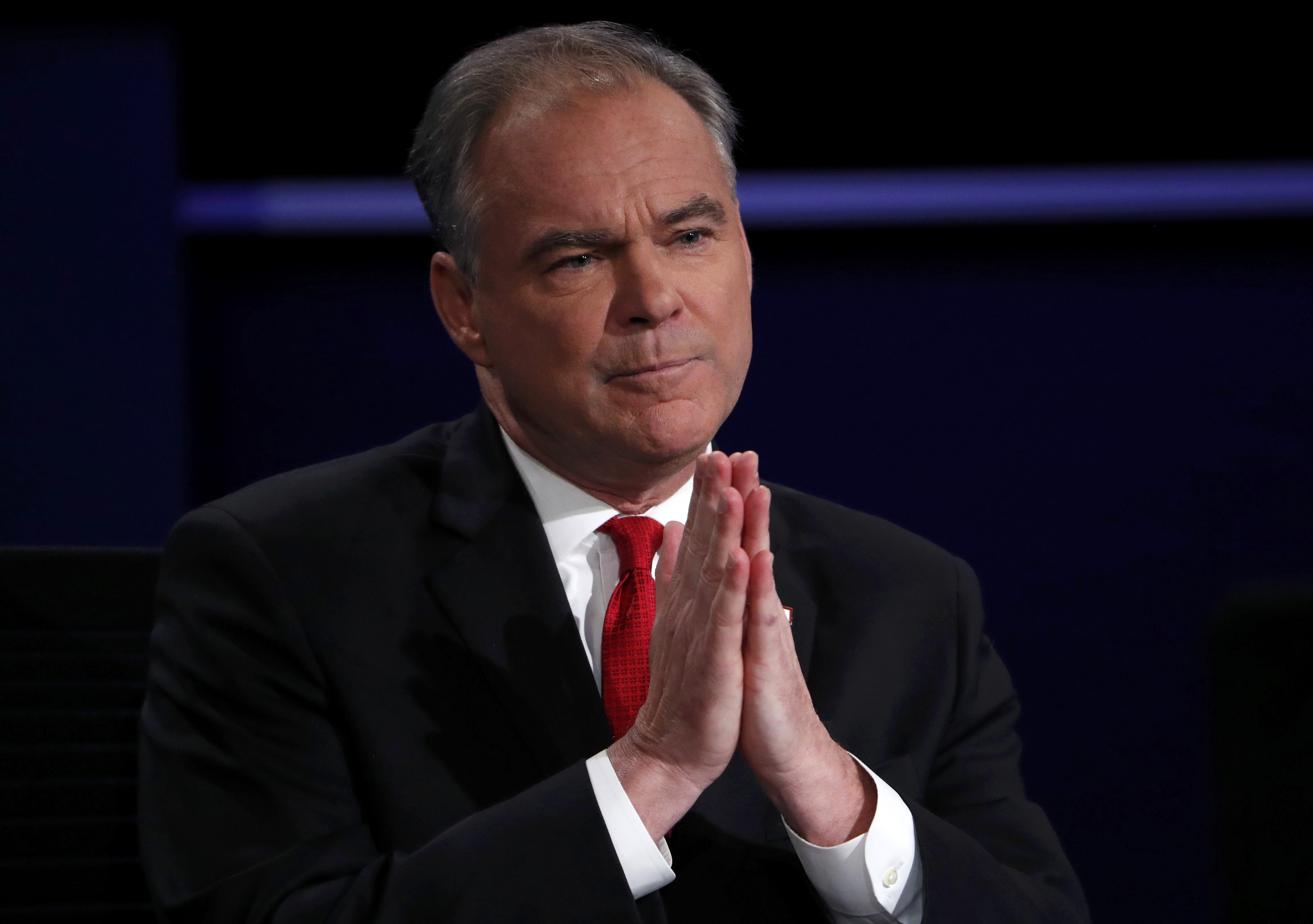 Los latinos son “el futuro de Estados Unidos”, asegura Kaine en Arizona