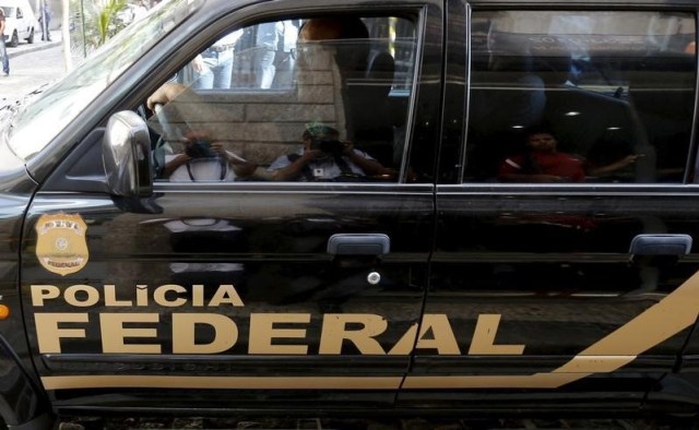 Foto: La policía federal brasileña dijo que efectuó el jueves dos órdenes de detención y 16 órdenes de registro como parte de una nueva fase de la investigación de corrupción en la petrolera estatal Petrobras. REUTERS/Sergio Moraes