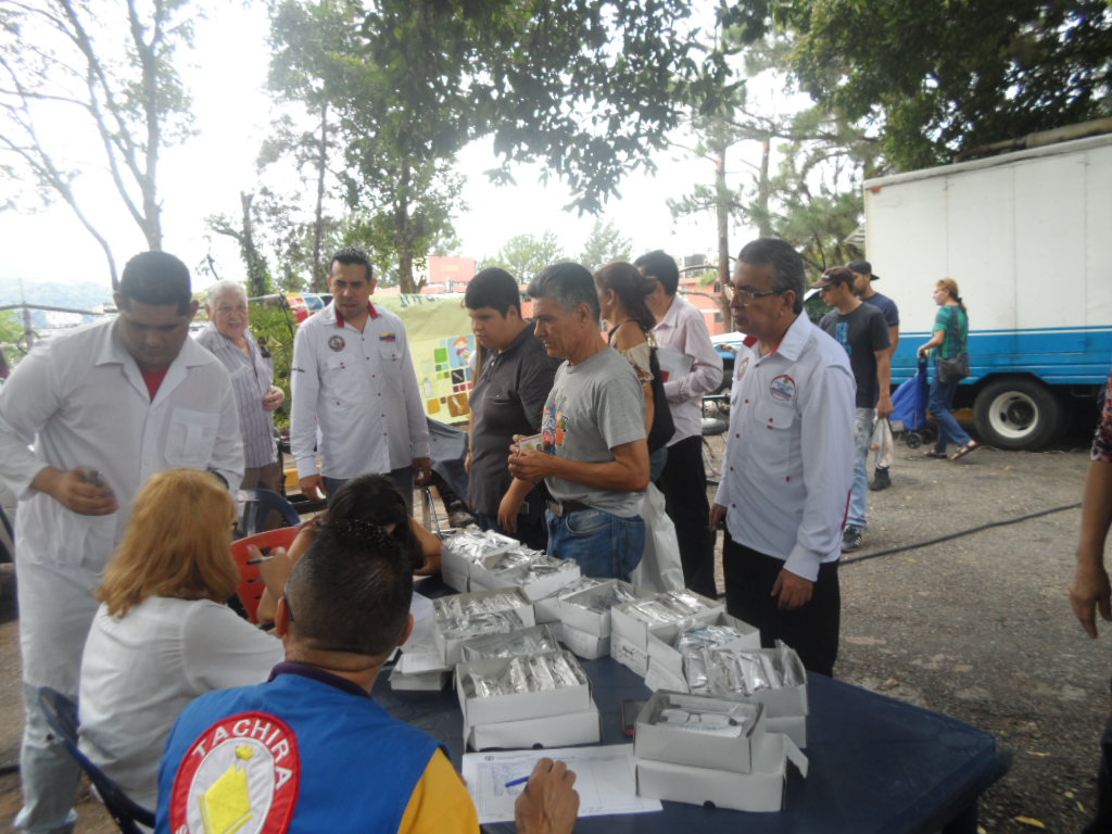 El Hospital Central llevó salud de calidad a la comunidad de la Unidad Vecinal