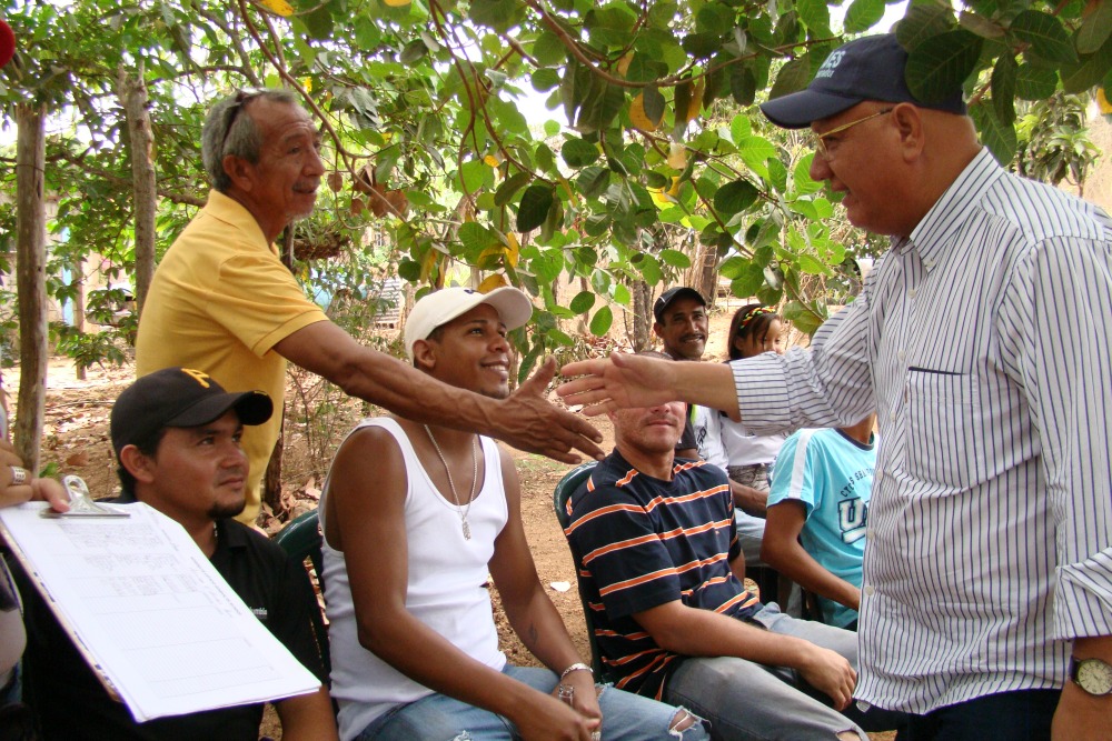 Alcides Padilla: Hay que jugarle limpio al pueblo y decir la verdad sin doble rasero moral