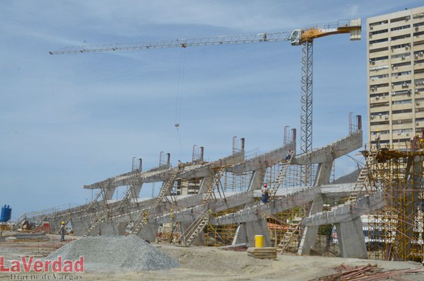 Roberto Smith: Estadio de La Guaira es “un nuevo elefante rojo”