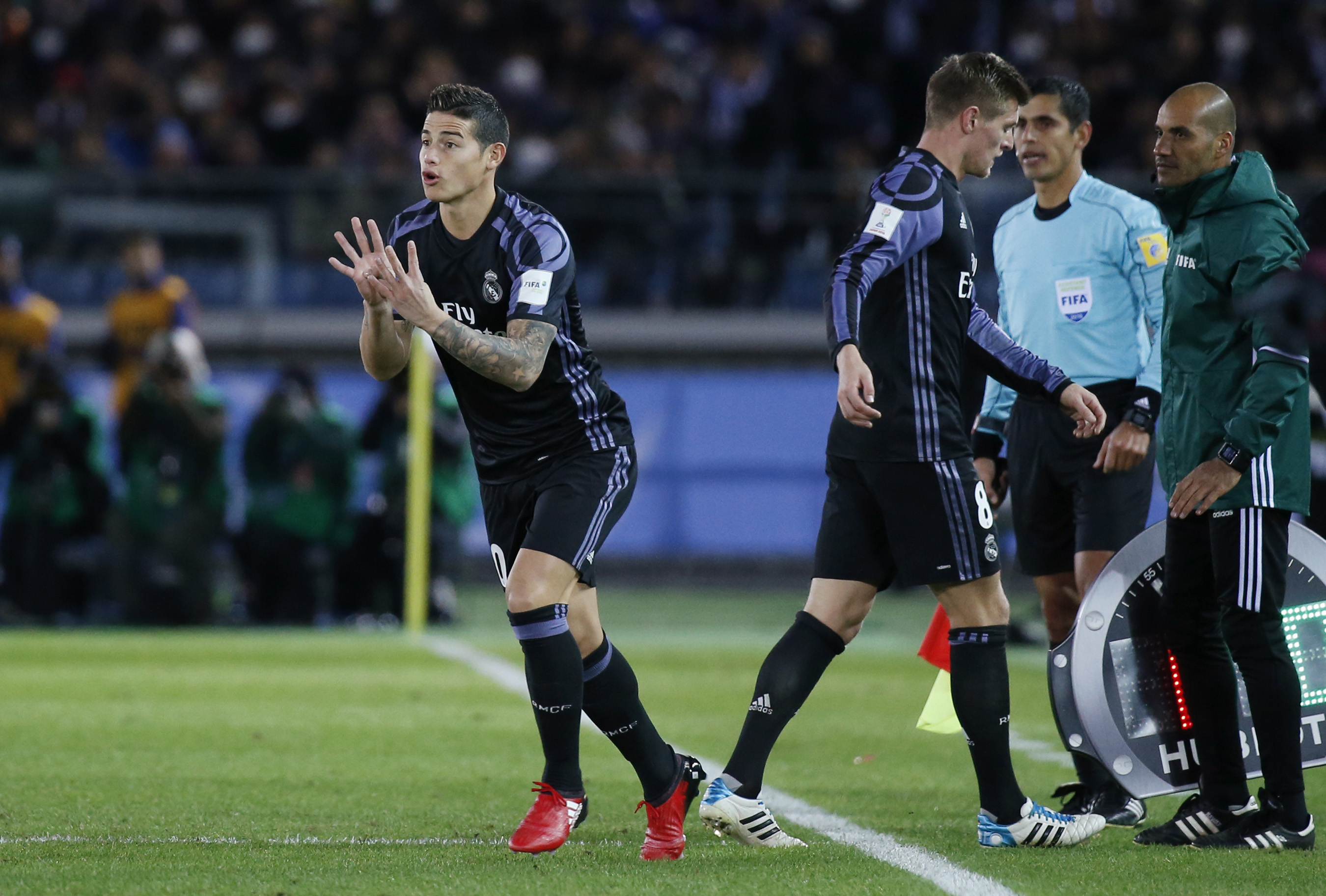 Un insatisfecho James se torna en un problema para el Madrid