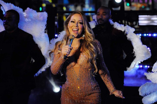 Mariah Carey performs during a concert in Times Square on New Year's Eve in New York, U.S. December 31, 2016. REUTERS/Stephanie Keith