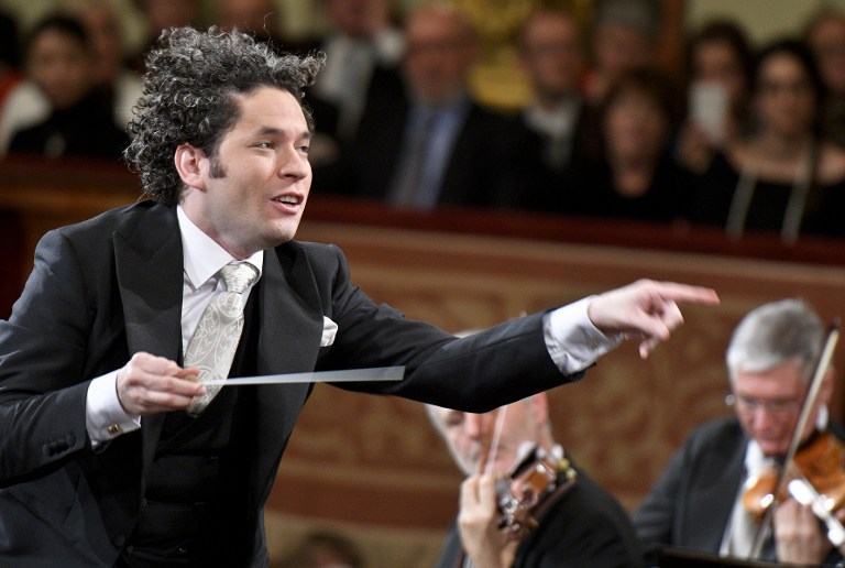 ¡Orgullo! Gustavo Dudamel se alzó como uno de los ganadores en los Grammy 2022