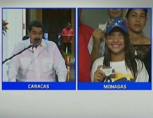 Liceístas podrán optar a la tarjeta de racionamiento que promueve Maduro