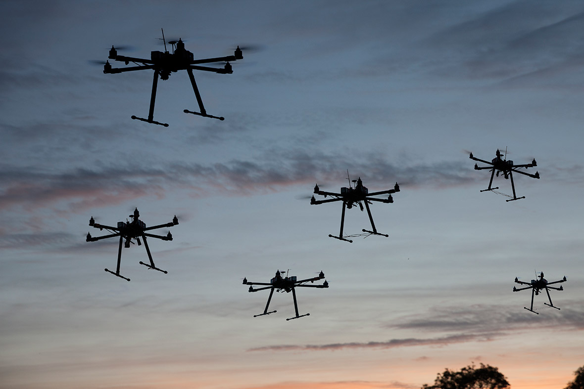 Japón prohíbe pilotar drones en estado de ebriedad