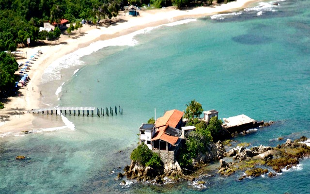 PLAYA-CARACOLITO-Miranda