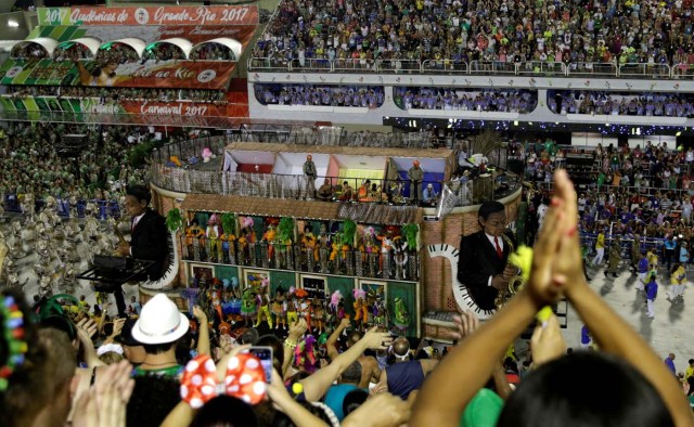 A float from Unidos da Tijuca samba school is pictured after an accident during the second night of the carnival parade at the Sambadrome in Rio de Janeiro, Brazil, February 28, 2017. REUTERS/Ricardo Moraes