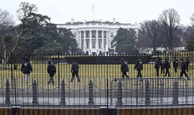 Aumentan seguridad en la Casa Blanca