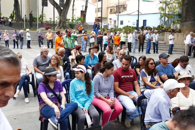 Militantes de Voluntad Popular en Chacao (Foto Román Camacho/lapatilla.com)