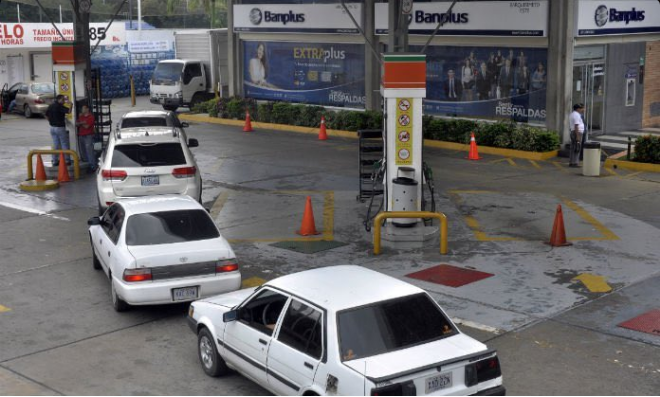 Transporte público limitado por falta de gasolina en Lara