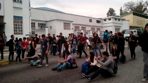 protesta ula poli merida 1