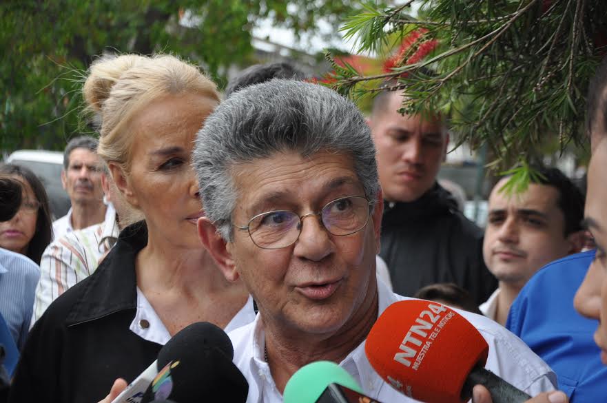 Ramos Allup: 234 mil personas validaron por Acción Democrática en todo el país