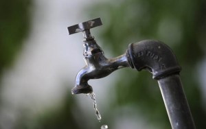 Suspenden servicio de agua por 72 horas en el noreste de Maracaibo