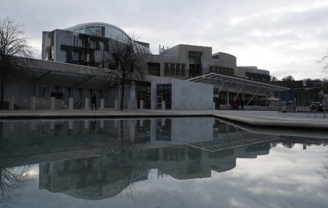 Parlamento escocés. Foto REUTERS/Russell Cheyne