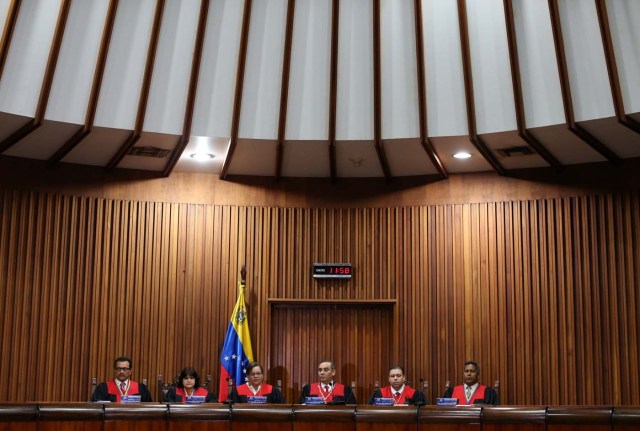 Tribunal Supremo de Justicia flexibilizó el proceso. REUTERS/Carlos Garcia Rawlins
