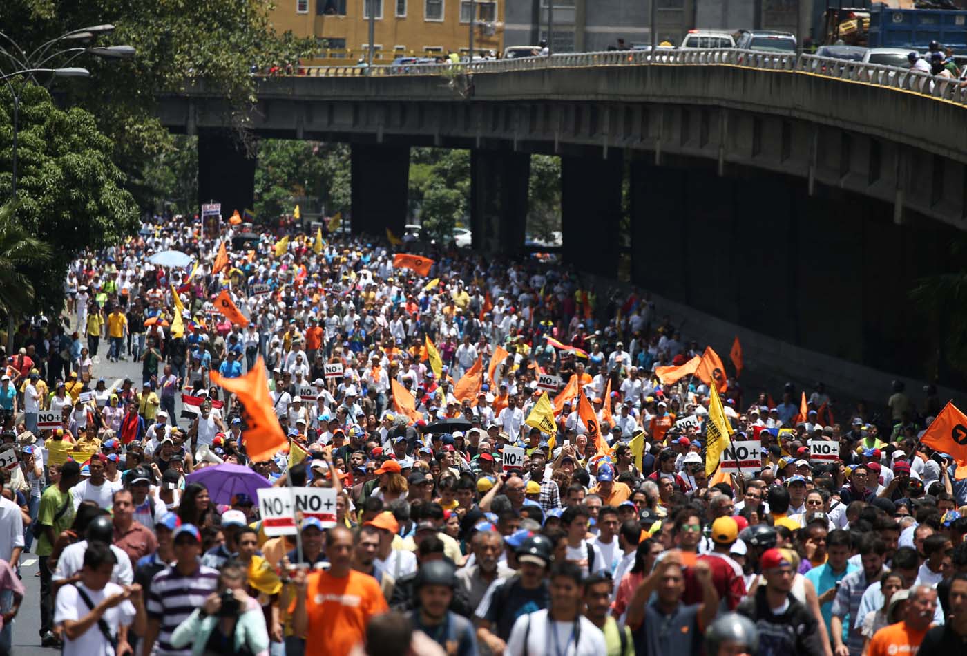 Marchas de la oposición y el oficialismo se cruzan este martes #4Abr