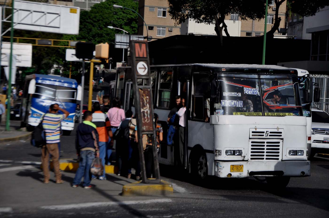 El pasaje urbano subió a 700 bolívares desde este lunes