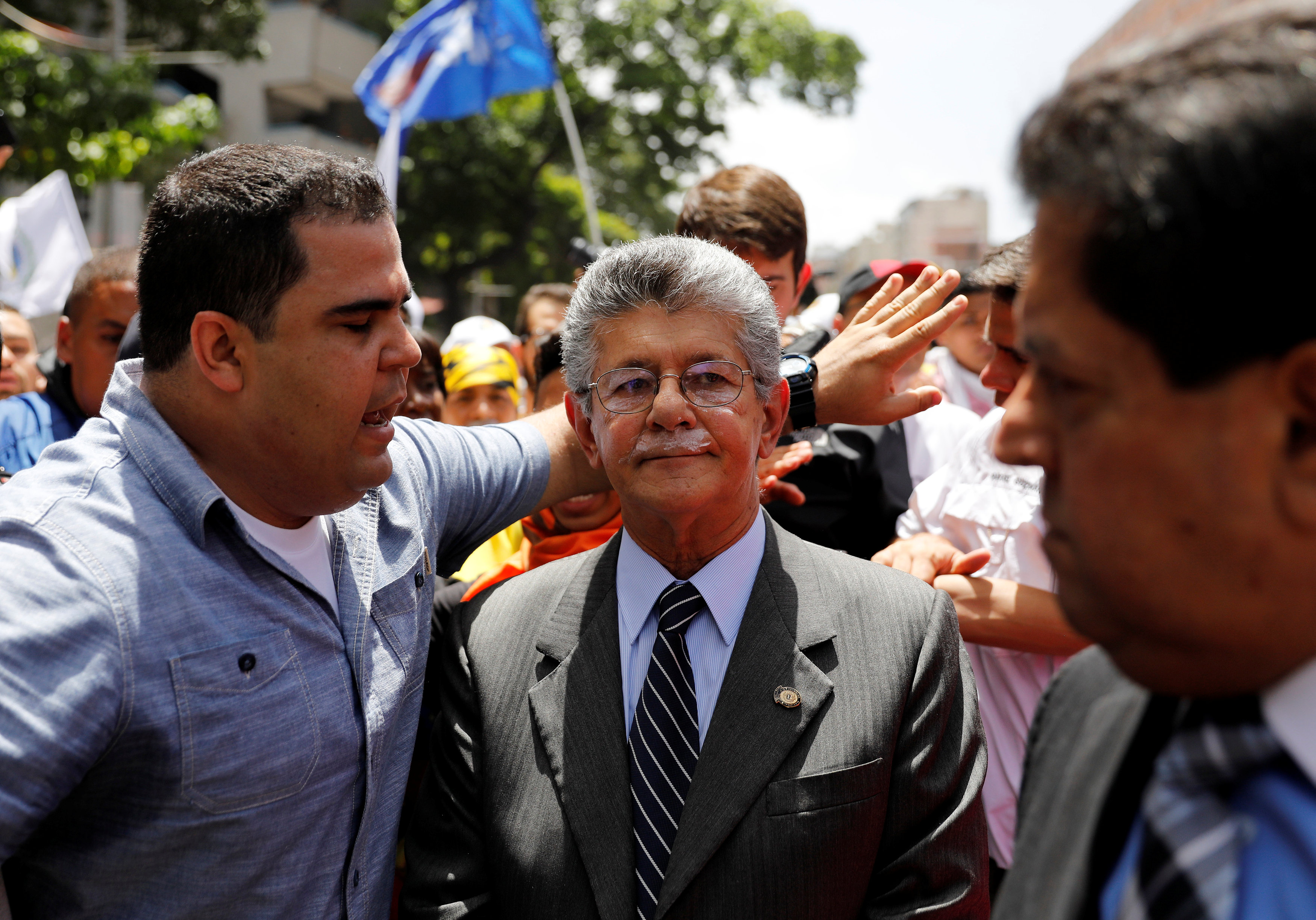 Ramos Allup: Venezolanos nos mantendremos en lucha pacífica porque no queremos tiros sino votos