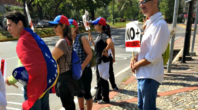 Inicia la concentración en Caurimare este #6Abr (Foto y videos)