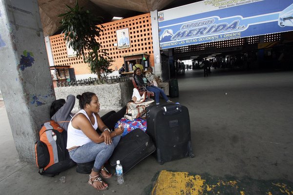 Transporte público urbano, suburbano e interurbano se paralizó este #24A en Táchira