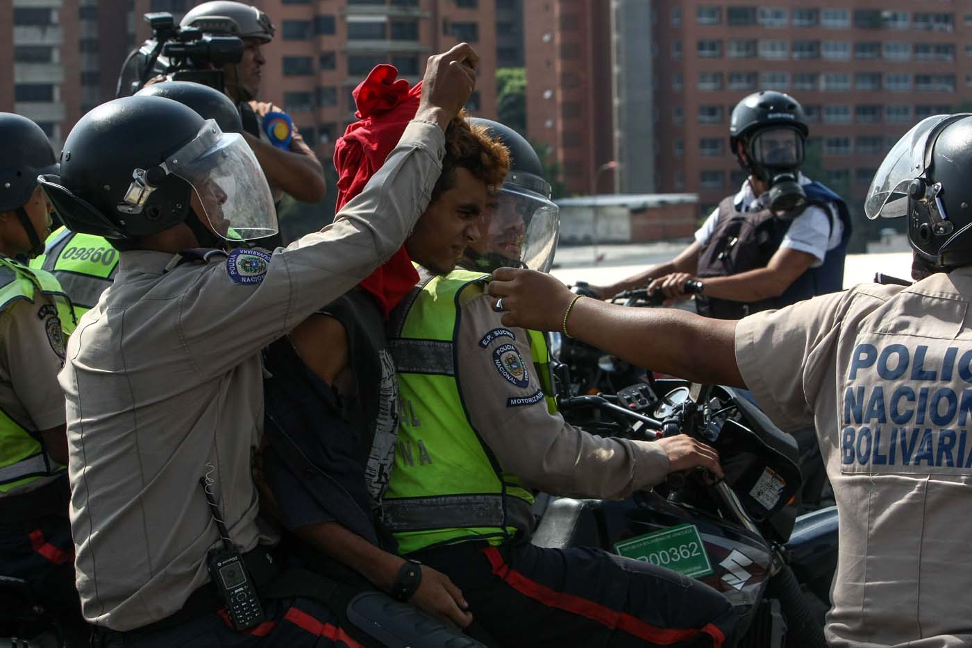 Veppex publica lista de jueces y fiscales militares que enjuician a detenidos en protestas