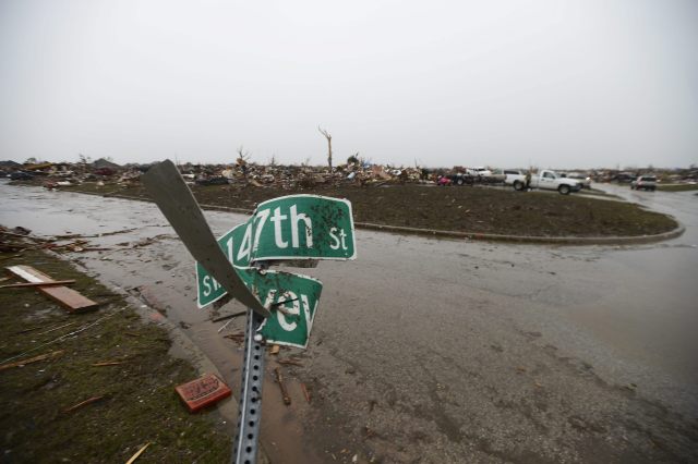 Al menos cinco personas murieron y casi 50 resultaron heridas este sábado en Texas debido a tornados. Foto: Referencial / EFE/TANNEN MAURY