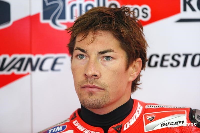 Piloto Nicky Hayden sufrió grave daño cerebral tras ser arrollado en Italia