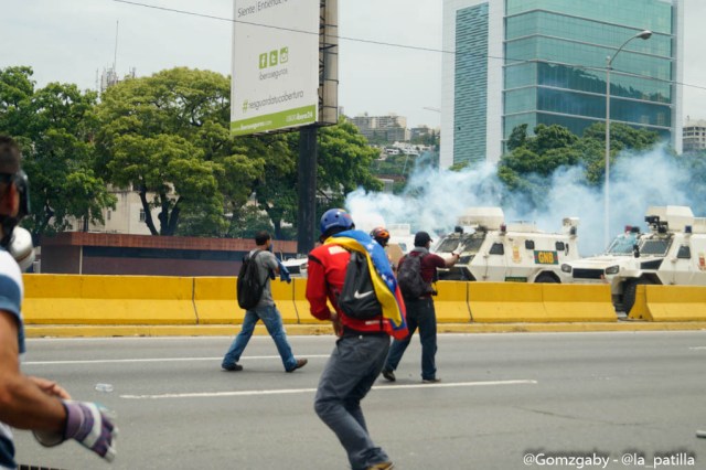 Así transcurrió la marcha en la Autopista Francisco Fajardo este miércoles 03 de mayo. 