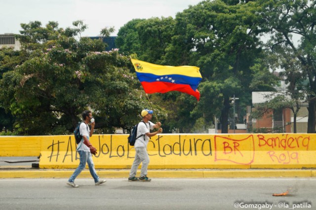 Así transcurrió la marcha en la Autopista Francisco Fajardo este miércoles 03 de mayo. 