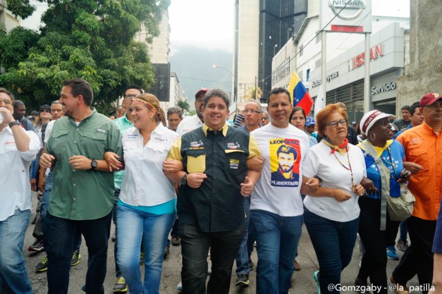 Así transcurrió la marcha en la Autopista Francisco Fajardo este miércoles 03 de mayo. 