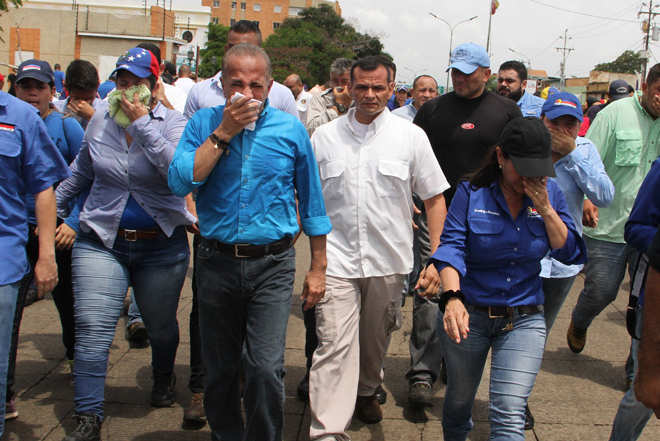 Manuel Rosales: Repudiamos la brutal represión en contra de un pueblo que marcha democráticamente