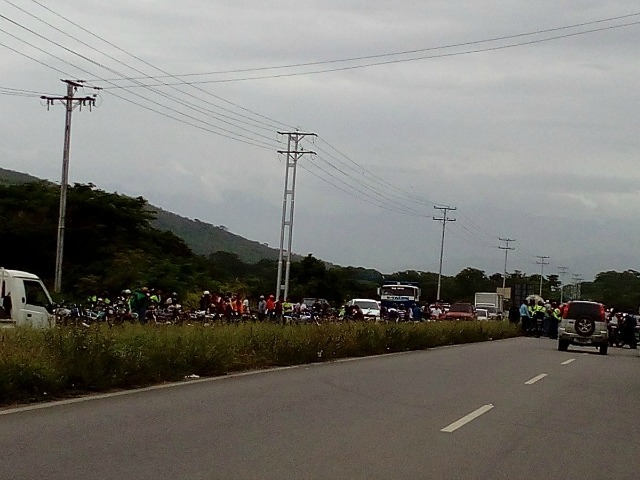 Cerrada la carretera nacional Cagua-La Villa por protesta #23May