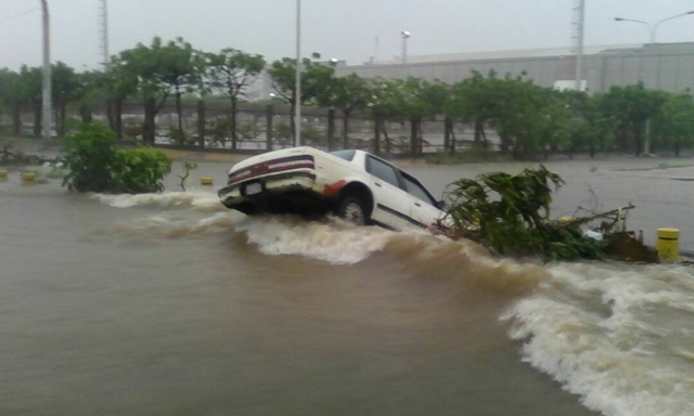 Lluvias Maracaibo inundan la ciudad