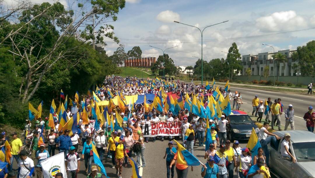 Inicia marcha para el encuentro de los estados Lara y Yaracuy #13May