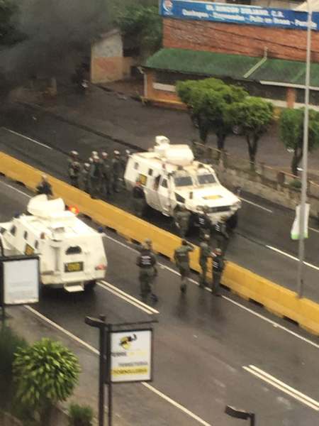 Represión en Altos Mirandinos / Foto La Patilla