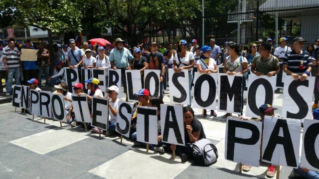 Concentración de la oposición en chacaito / Foto: Andrea Sandoval