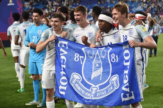 Así celebró Inglaterra su triunfo en el Mundial Sub 20. AFP PHOTO / JUNG Yeon-Je