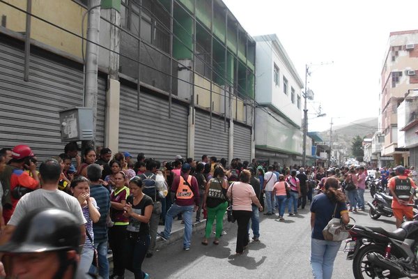 Desde hace más de un mes no llegaba a los comercios de San Antonio del Táchira la harina de maíz. (Foto/JGH)