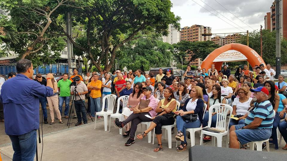 Mercado: Durante meses se negaron a hacer elecciones y ahora convocan a un proceso en tiempo récord